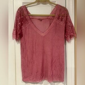 POL-Elegant Pink Lace Trim Women's Top